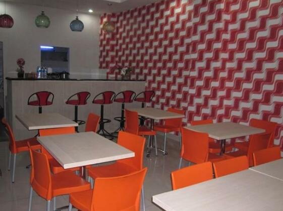 Hotel Teratai Cikarang - Photo2