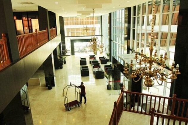 Merapi Merbabu Hotels Bekasi - Photo3