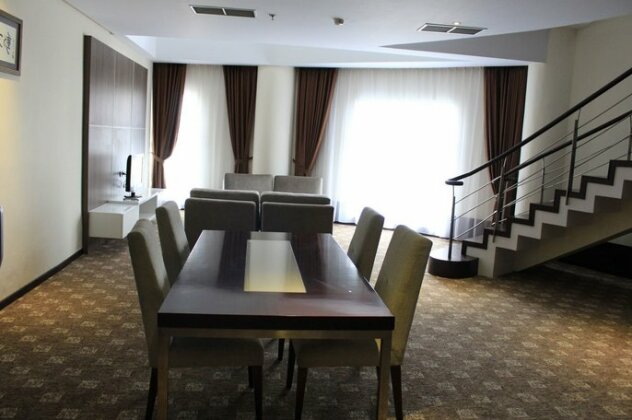 Metro Suites Bekasi - Photo2