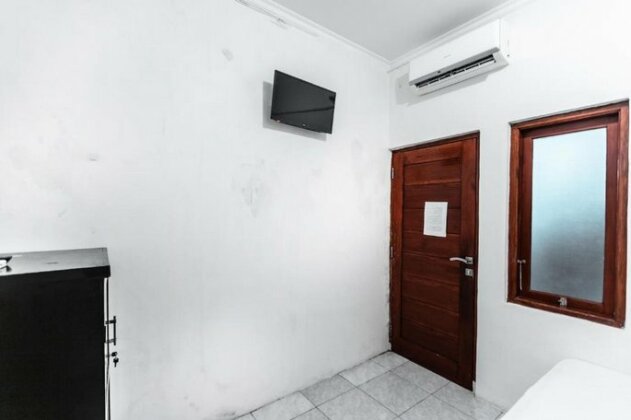 Oyo 2925 Midys - Photo4