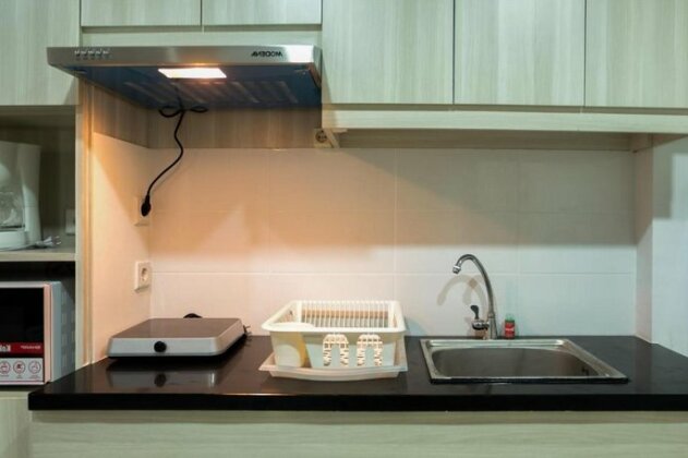 Studio Room Azalea Suites Apartment By Travelio - Photo4