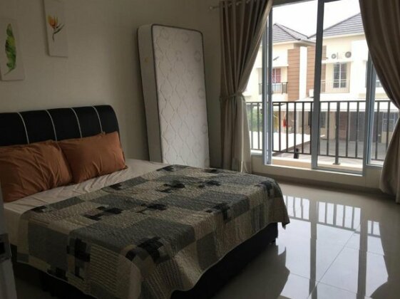 Anna House H10- 3 BedRoom for 8-10pax Free Pickup - Photo2