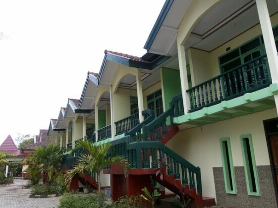 Pasir Putih Resort - Photo2