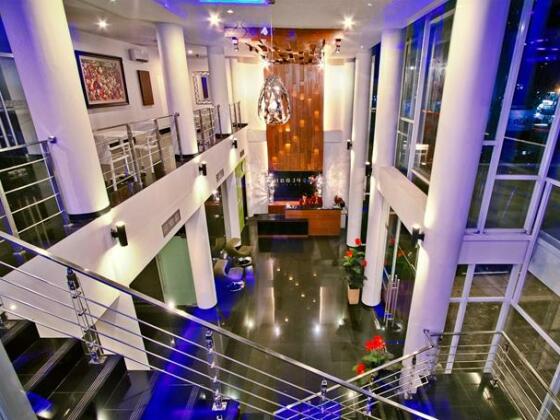 Splash Hotel - Photo2