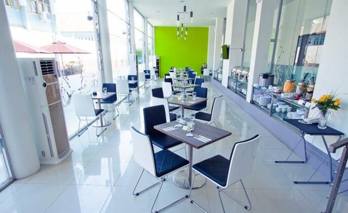 Splash Hotel - Photo4