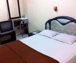Tiara Hotel