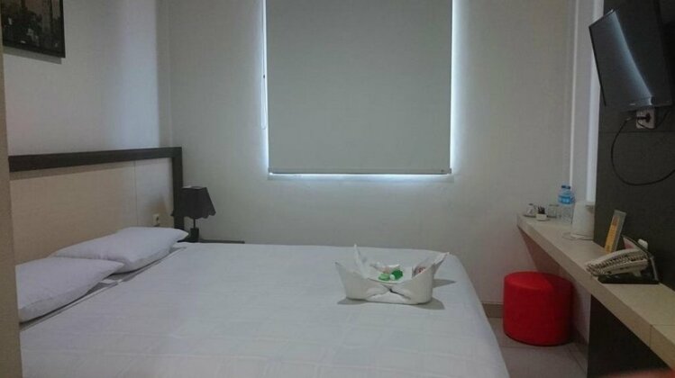 Hotel Summer Bitung - Photo3