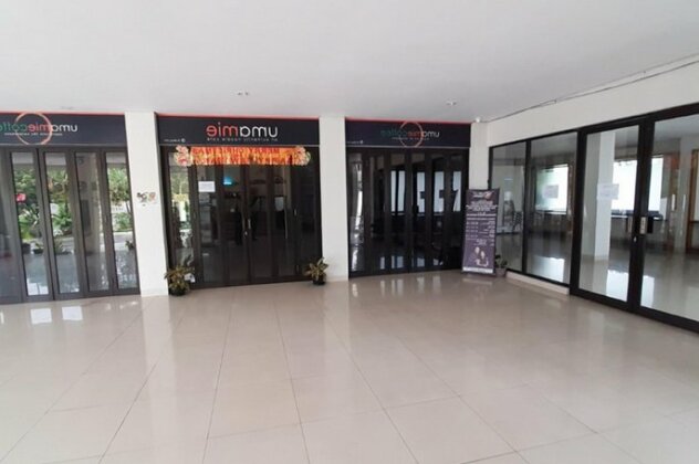 RedDoorz Plus @ Bitung City Center - Photo5
