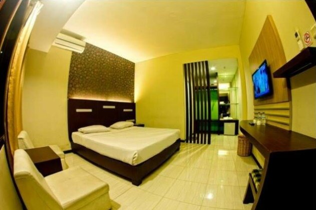 Puri Perdana Hotel - Photo4