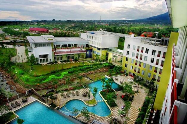 Aston Bogor Hotel and Resort - Photo3
