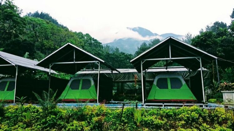 Curug Nangka Green Glamping