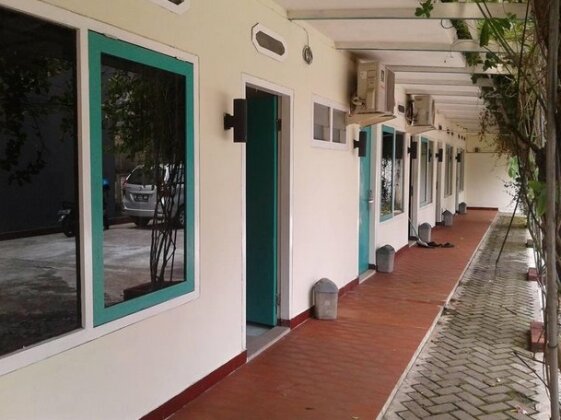 Hotel Marga Jaya - Photo2