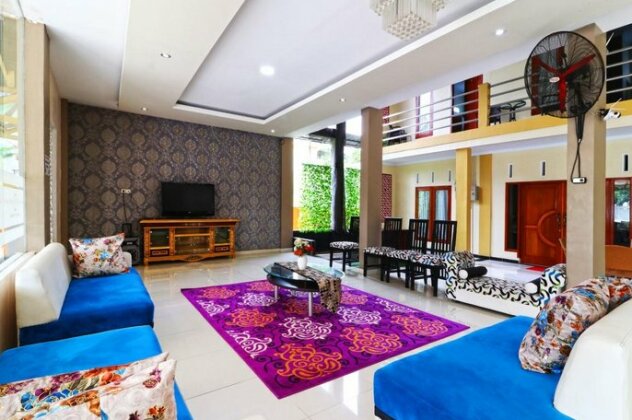 Ombey Guest House - Photo5