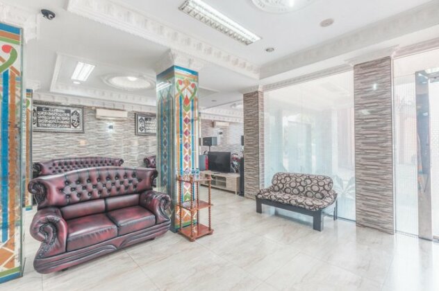OYO 1640 Fallinda Hotel - Photo5