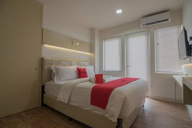 RedDoorz Apartment @ Sentul Tower - Photo3