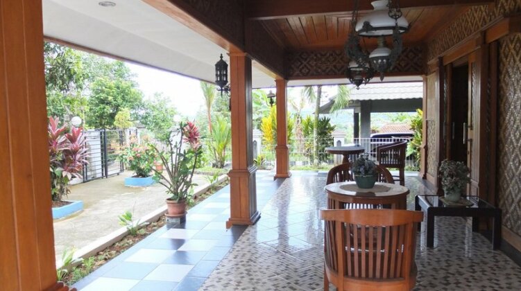 Villa Pendopo Aryadhamar - Photo2