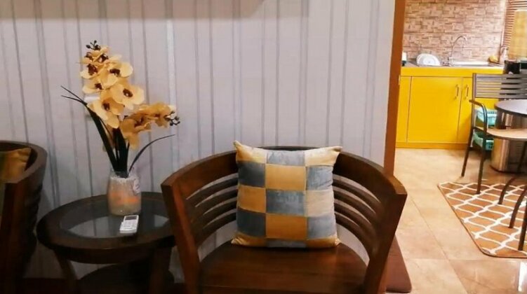 Yuni Syahla Rent House - Photo4