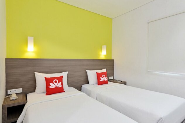 ZEN Rooms Pakuan Baranangsiang - Photo2