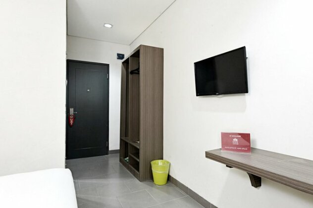 ZEN Rooms Pakuan Baranangsiang - Photo5
