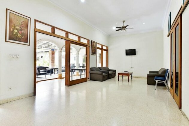 Zenrooms Jalak Harupat - Photo4