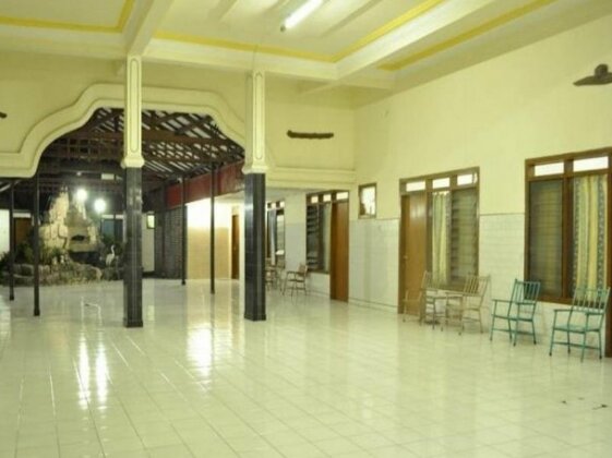 Hotel Kudus - Photo2