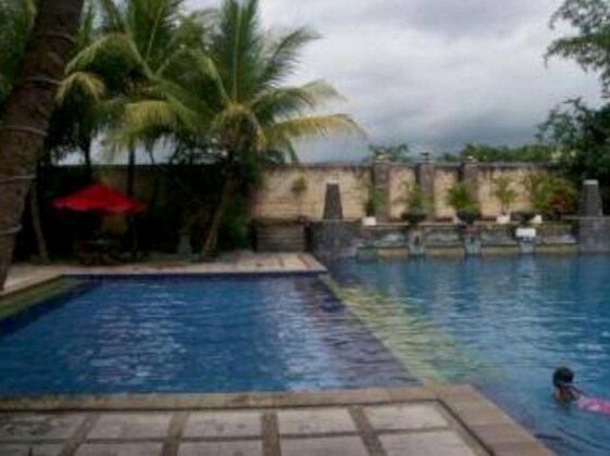 Ijen View Hotel & Resort - Photo4