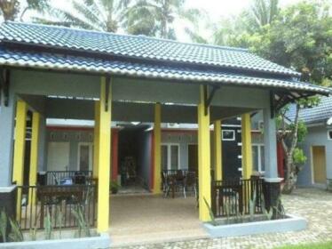 Borobudur Village Inn