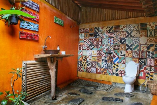 Janur Bungalow - Photo2