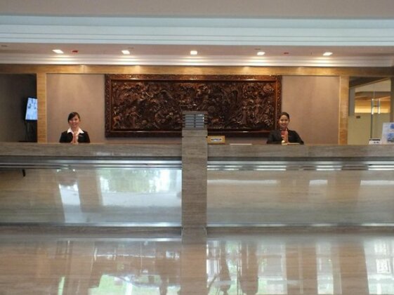 Grand Royal Denai Hotel - Photo3