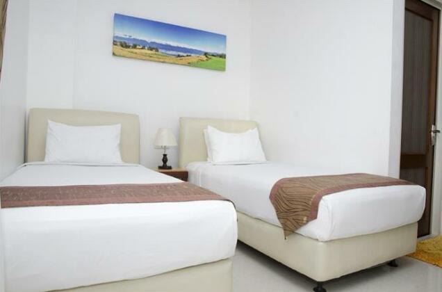 Hotel Grand Kartini - Photo5