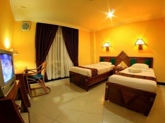 Kharisma Hotel Bukittinggi - Photo3