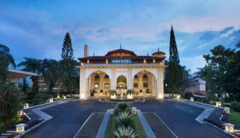 The Hills Bukittinggi Hotel & Convention
