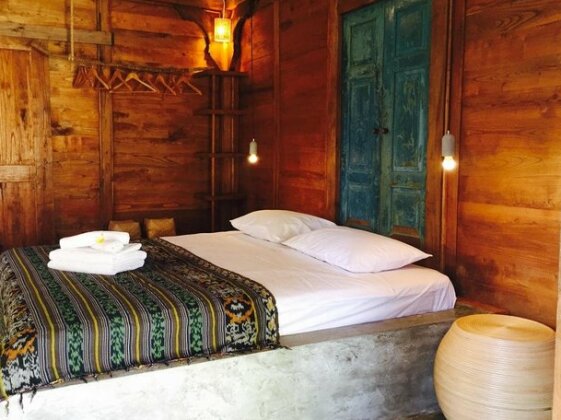 Kayu Bali - Photo3