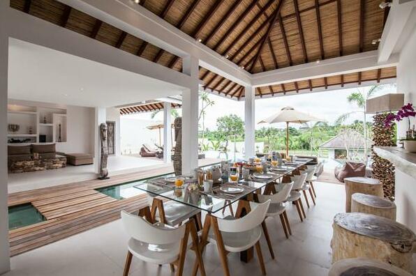 Sumptuous 6 Bedroom Private Pool Villa - Photo5