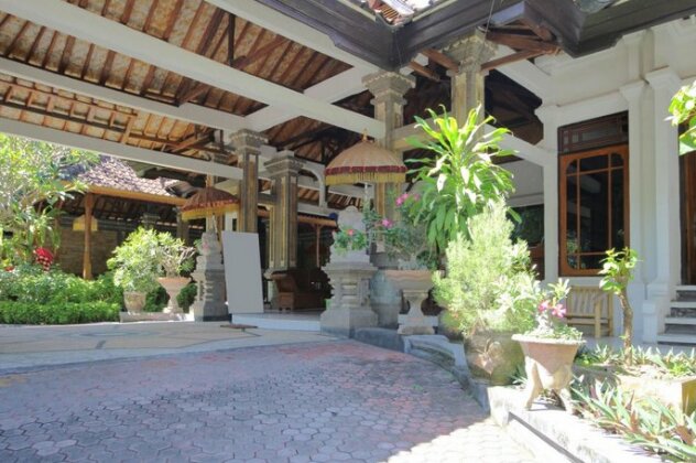 Airy Amlapura Raya Candidasa Bali - Photo2