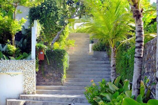 Samuh Hill Residence - Photo4