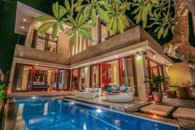 5 Star Villa For Rent In Bali Bali Villa 1160 - Photo2