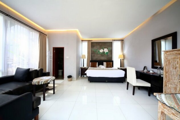 808 Residence - Photo5