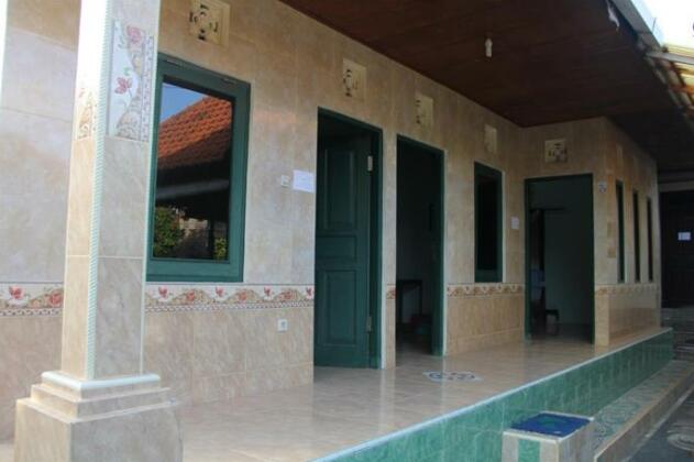 Photo 3
