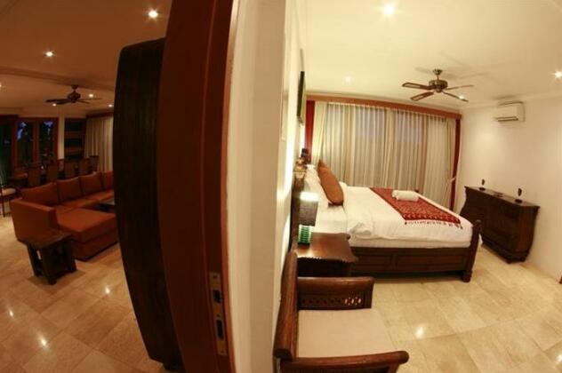Coconuts Guesthouse Canggu - Photo3