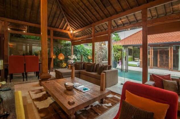 Echo Beach Residence - Photo3