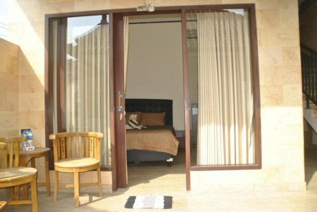 Ika Homestay - Photo3
