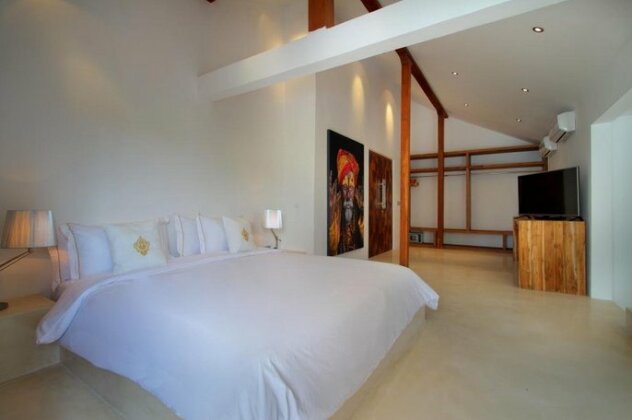 Love Is Simple Bali