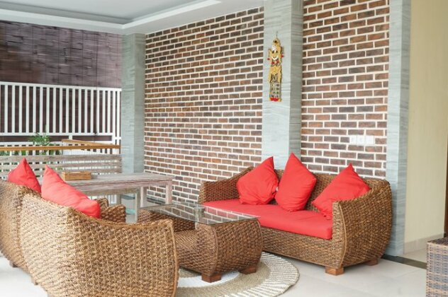 Oka's Guest House - Photo5