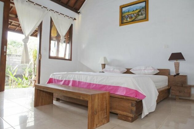 Oka's Home Stay - Photo3