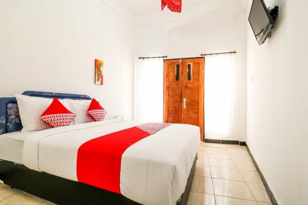 OYO 1372 Yandra Residence - Photo3