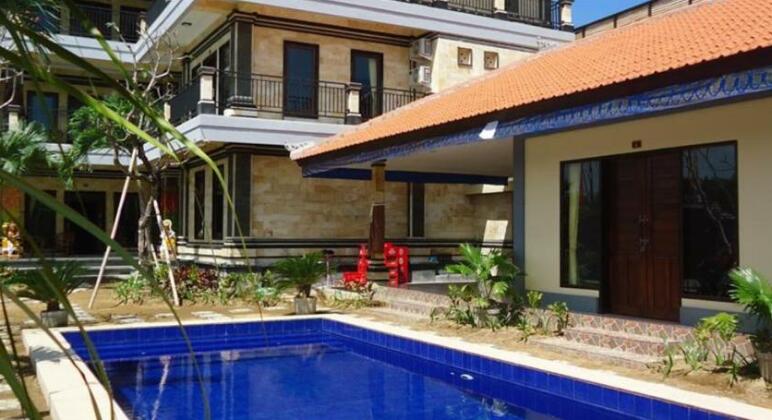 Putu Guest House - Photo4