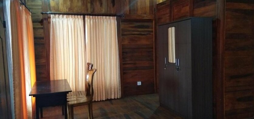 Taman Ratih Guest House - Photo3