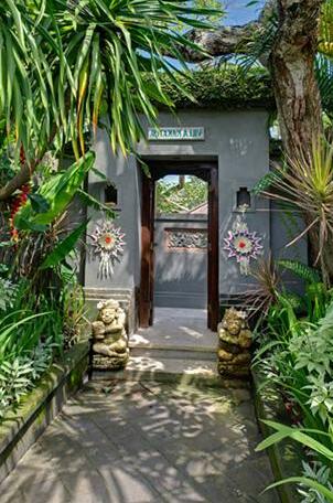 Villa Kakatua - an elite haven - Photo4