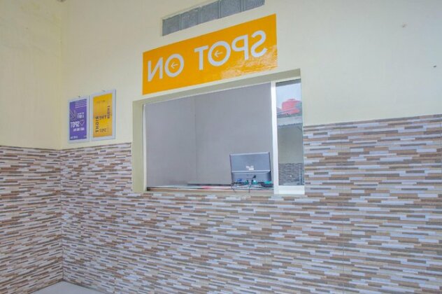 SPOT ON 3119 Hotel Kurnia - Photo5